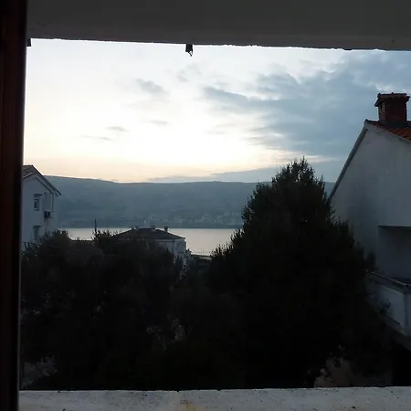 Bana Jelacica I *